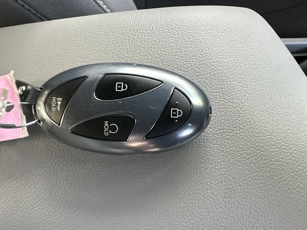 Thumbnail: 2026 Hyundai Elantra - 17