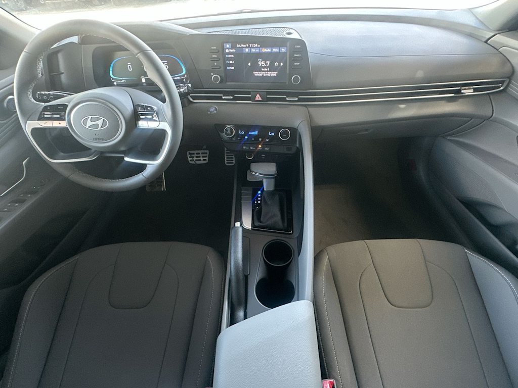 Thumbnail: 2026 Hyundai Elantra - 14