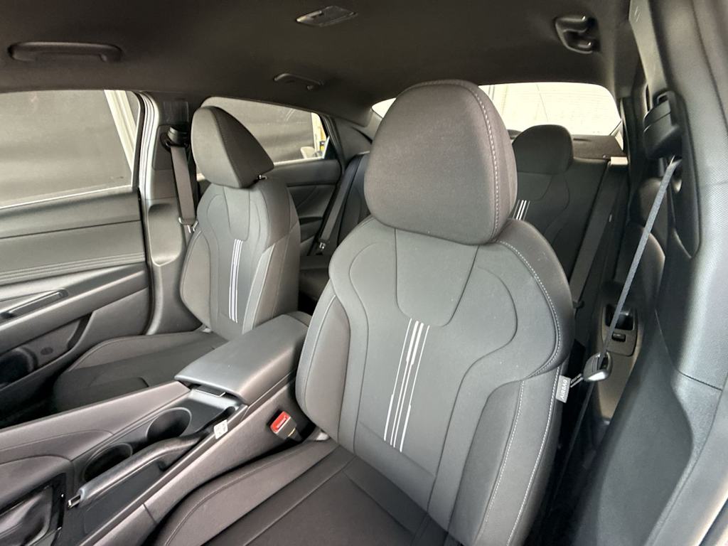 Thumbnail: 2026 Hyundai Elantra - 9
