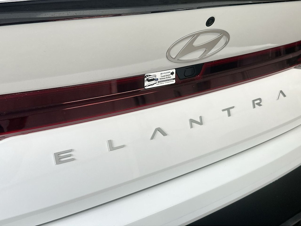 Thumbnail: 2026 Hyundai Elantra - 7