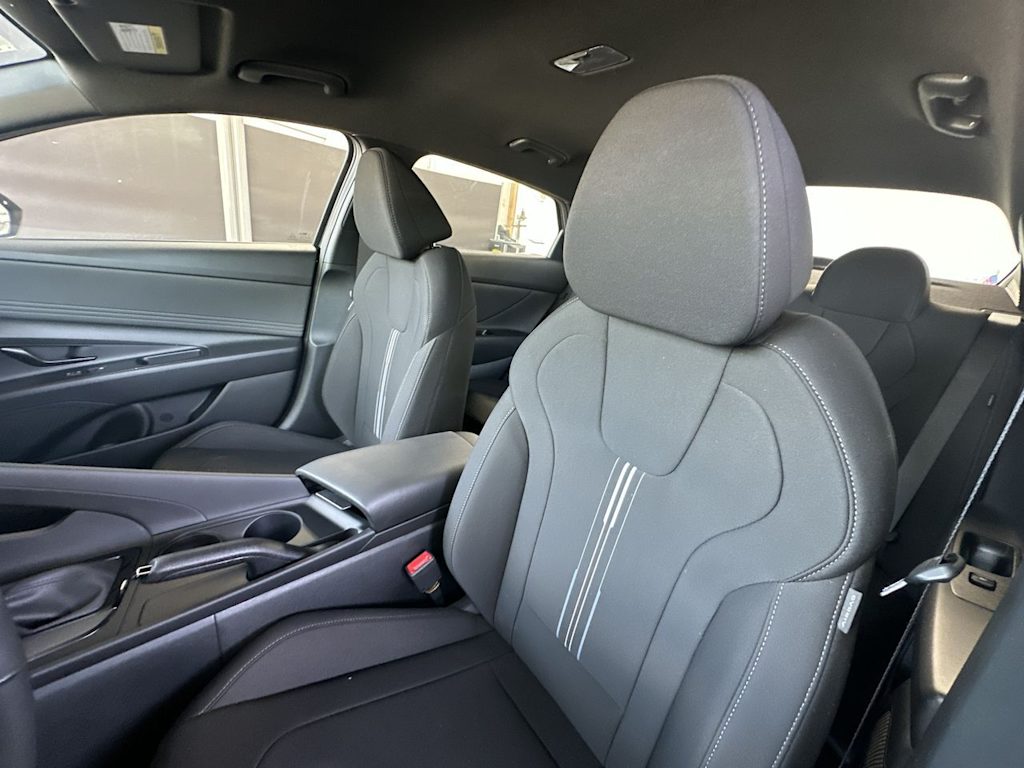 Thumbnail: 2026 Hyundai Elantra - 9