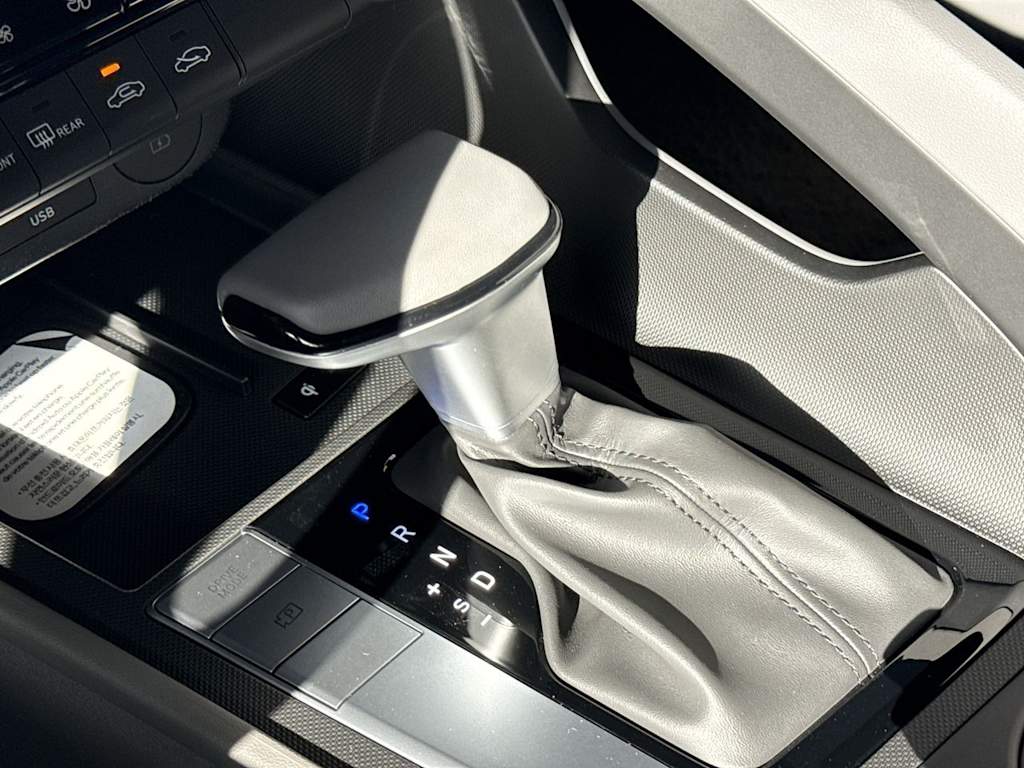 Thumbnail: 2026 Hyundai Elantra - 14
