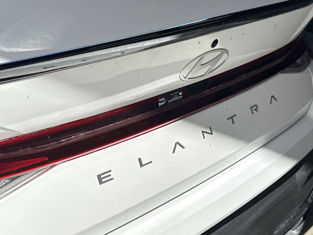 Thumbnail: 2026 Hyundai Elantra - 23