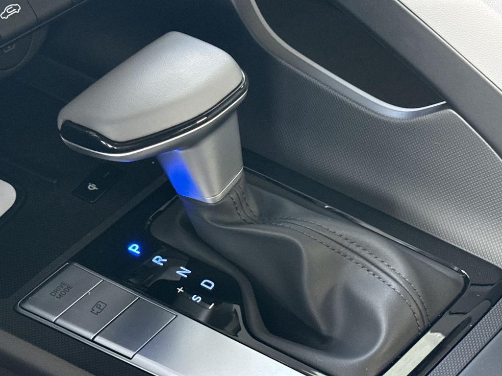 Thumbnail: 2026 Hyundai Elantra - 14
