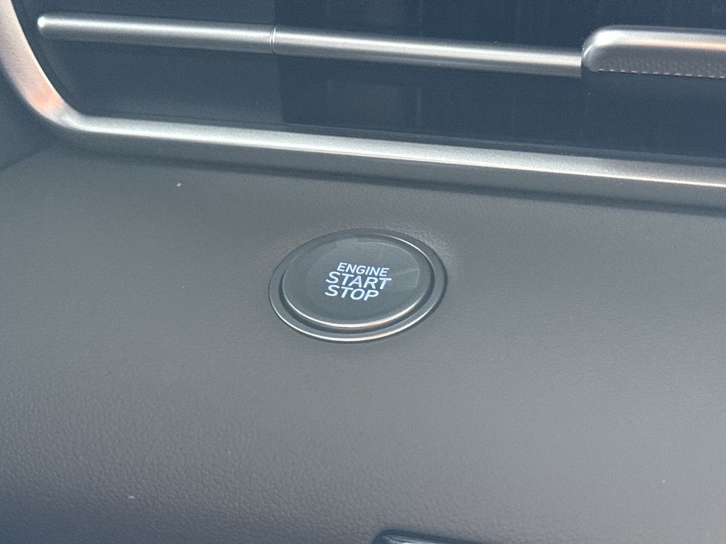 Thumbnail: 2026 Hyundai Elantra - 25