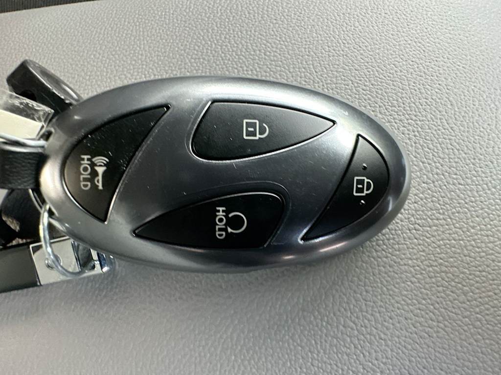 Thumbnail: 2026 Hyundai Elantra - 18