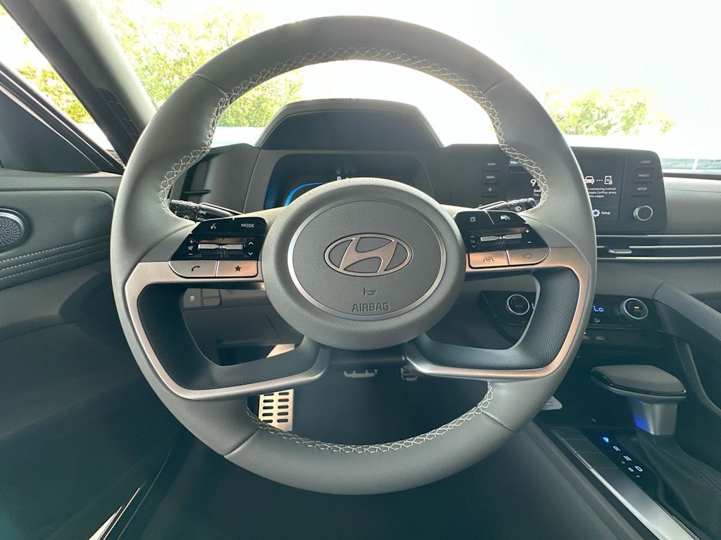 Thumbnail: 2026 Hyundai Elantra - 10