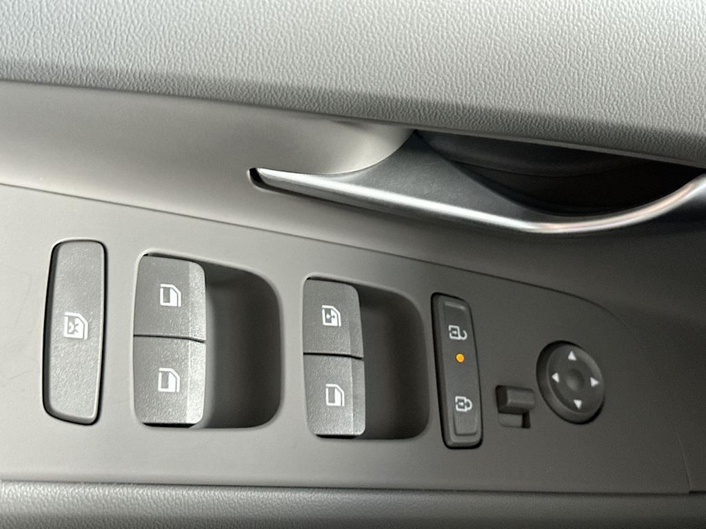 Thumbnail: 2026 Hyundai Elantra - 24