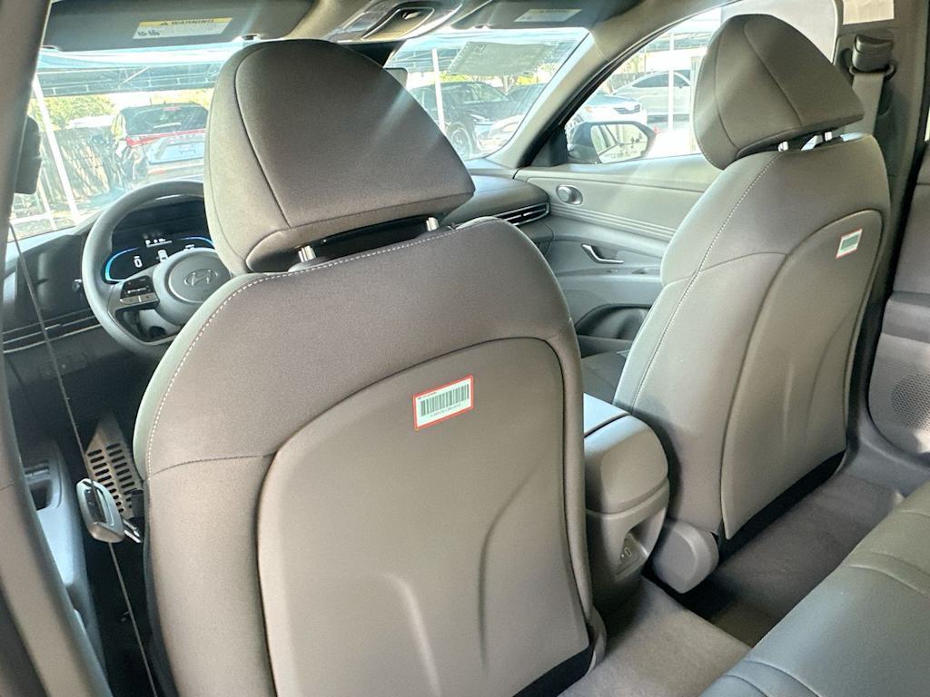 Thumbnail: 2026 Hyundai Elantra - 12