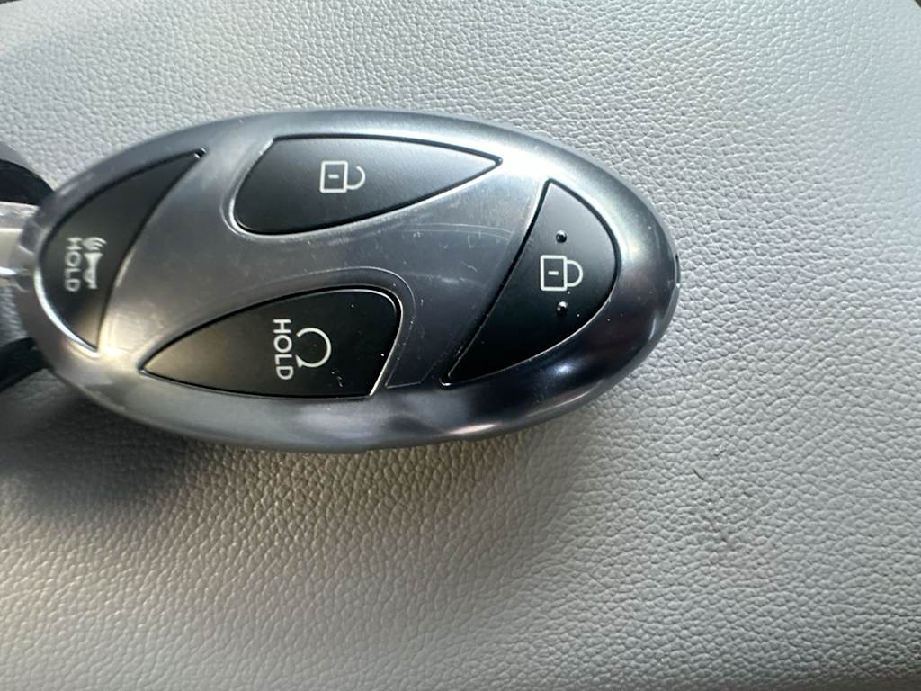 Thumbnail: 2026 Hyundai Elantra - 18