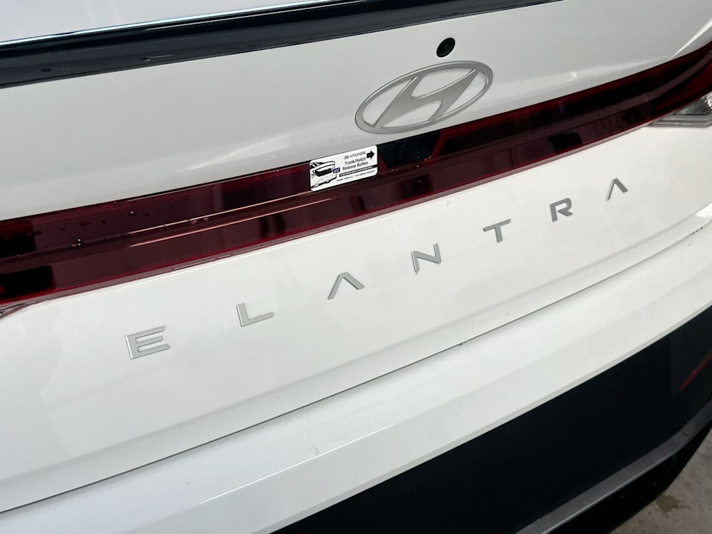 Thumbnail: 2026 Hyundai Elantra - 7