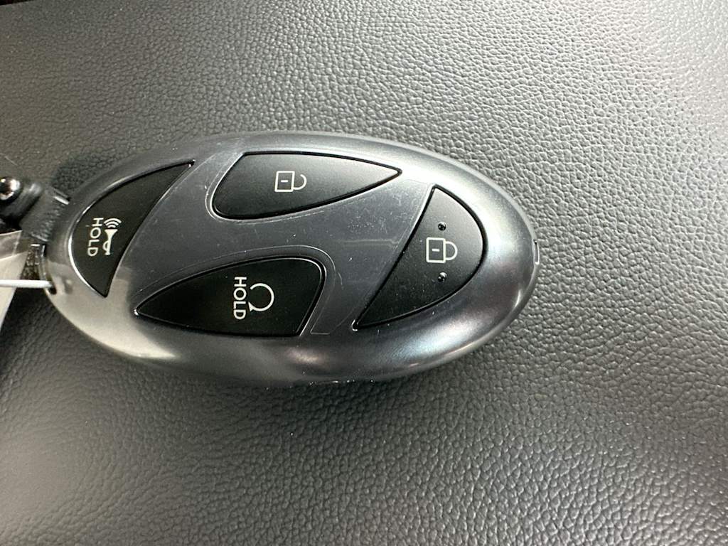 Thumbnail: 2026 Hyundai Elantra - 18