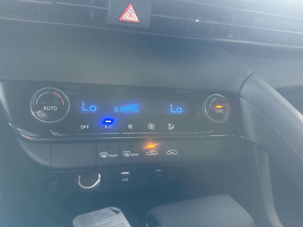 Thumbnail: 2026 Hyundai Elantra - 27