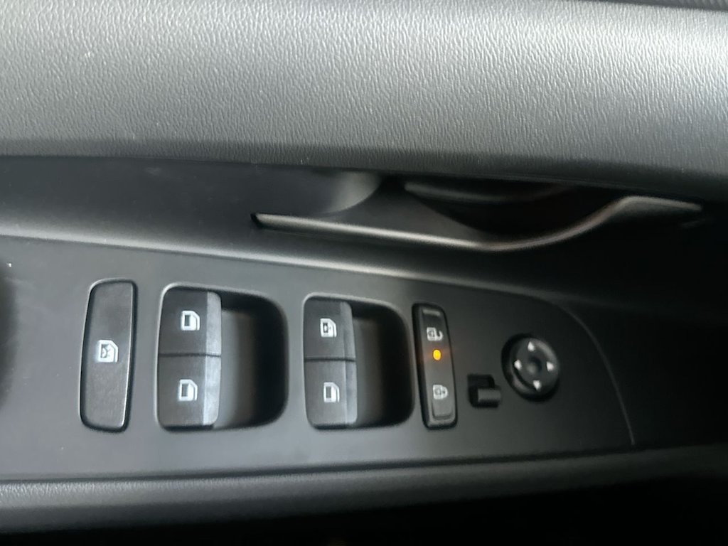 Thumbnail: 2026 Hyundai Elantra - 25
