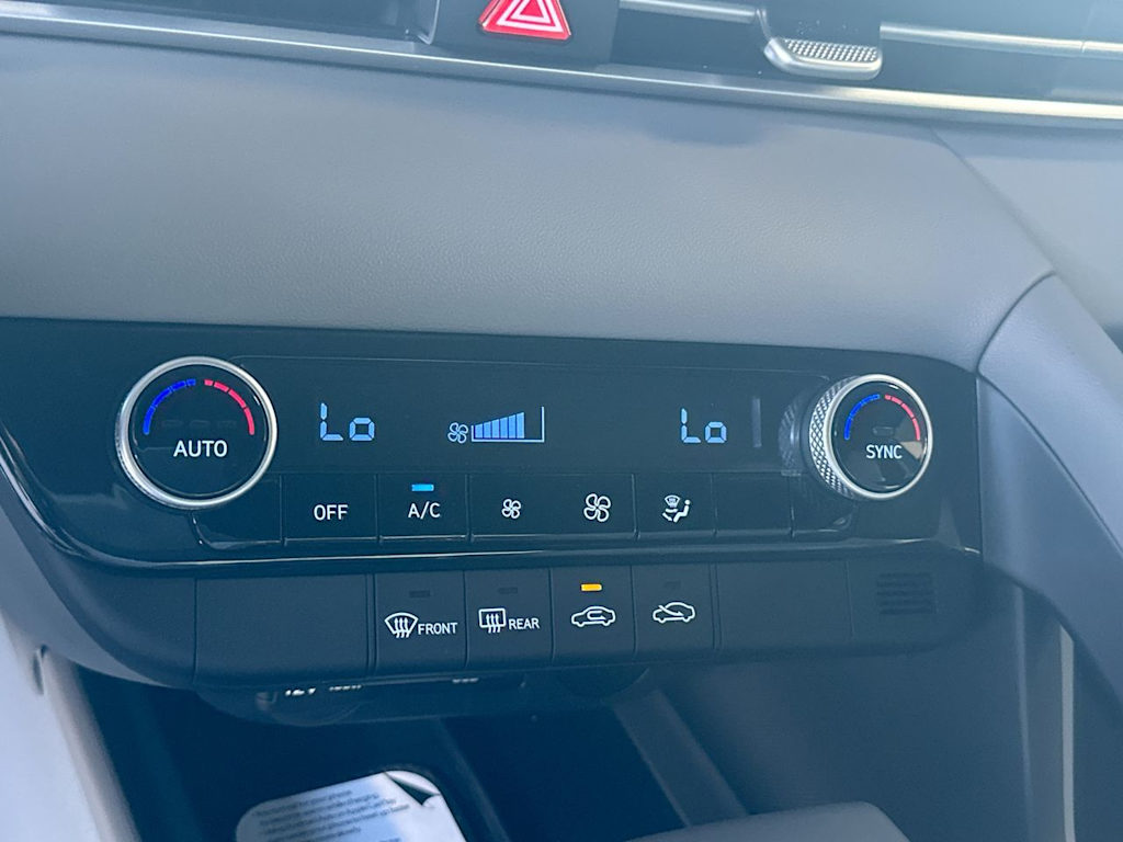 Thumbnail: 2026 Hyundai Elantra - 26