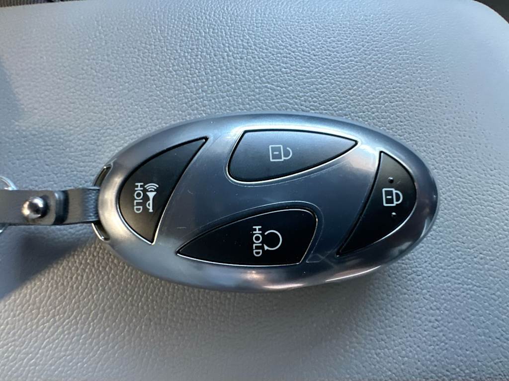 Thumbnail: 2026 Hyundai Elantra - 18