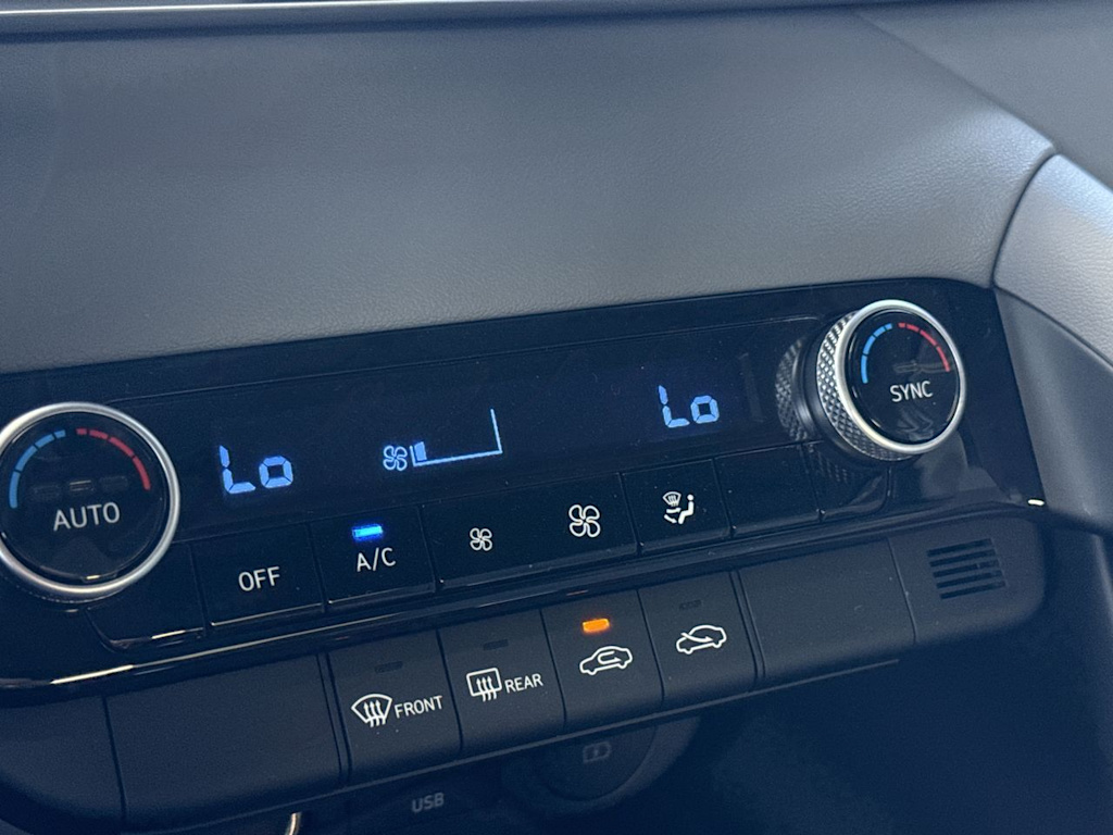 Thumbnail: 2026 Hyundai Elantra - 26