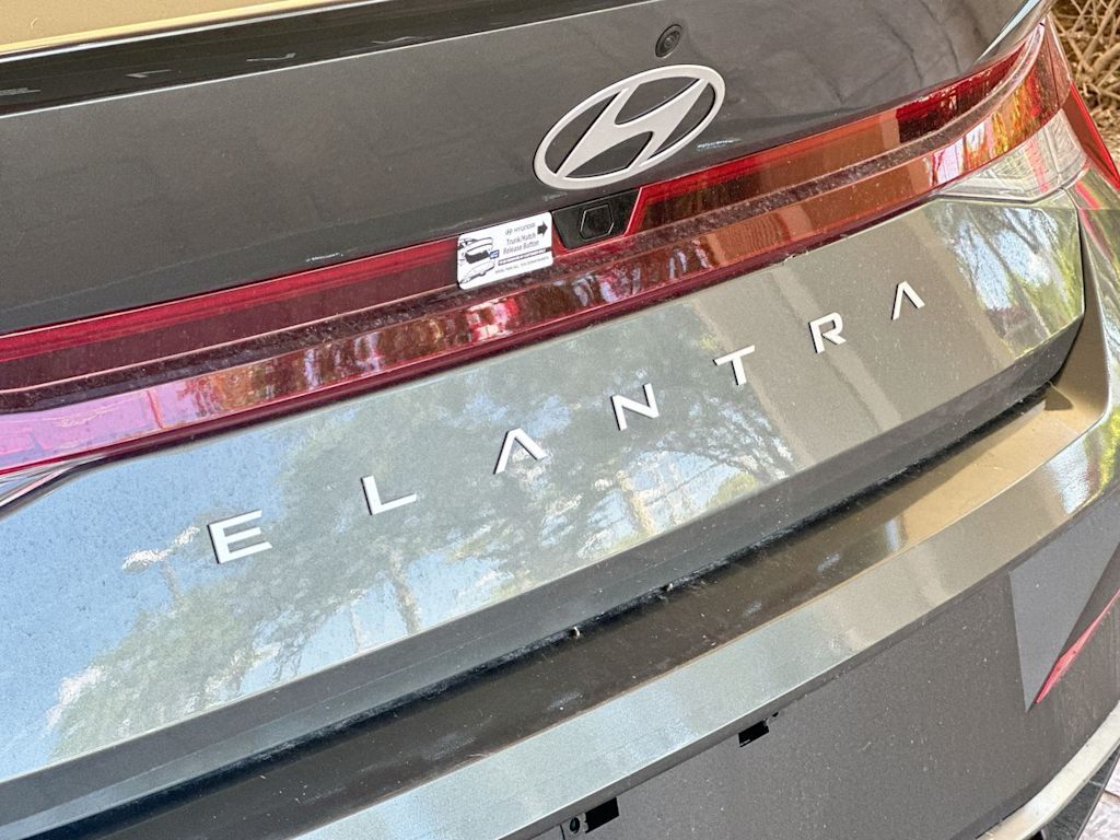 Thumbnail: 2026 Hyundai Elantra - 6