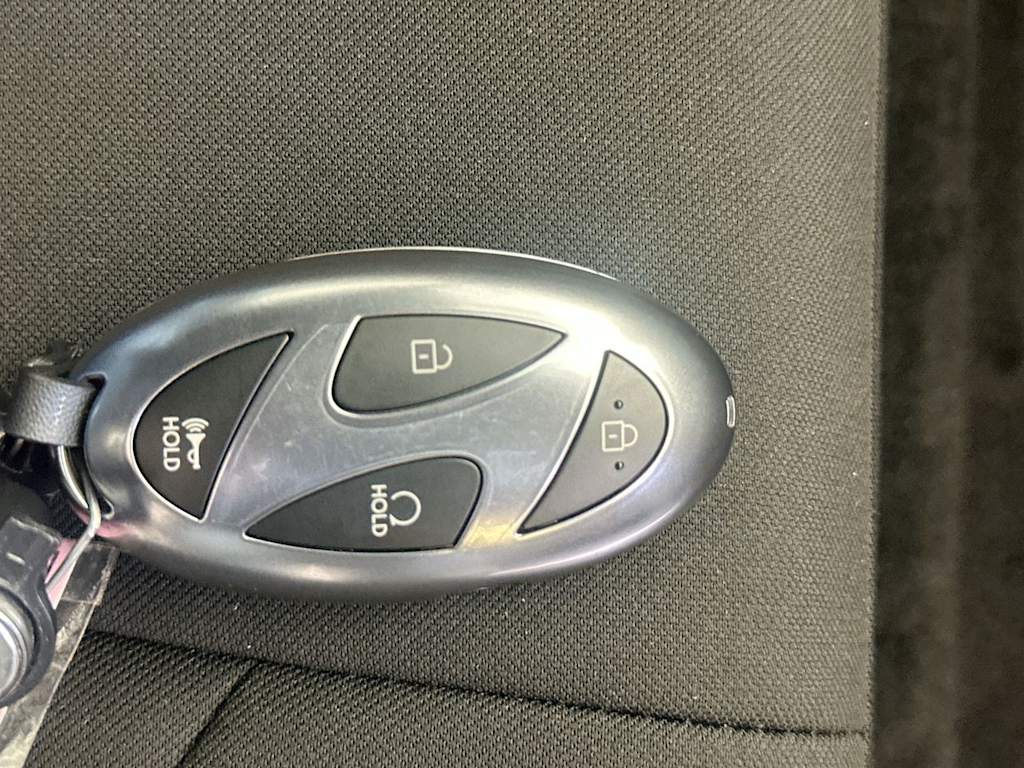 Thumbnail: 2026 Hyundai Elantra - 16