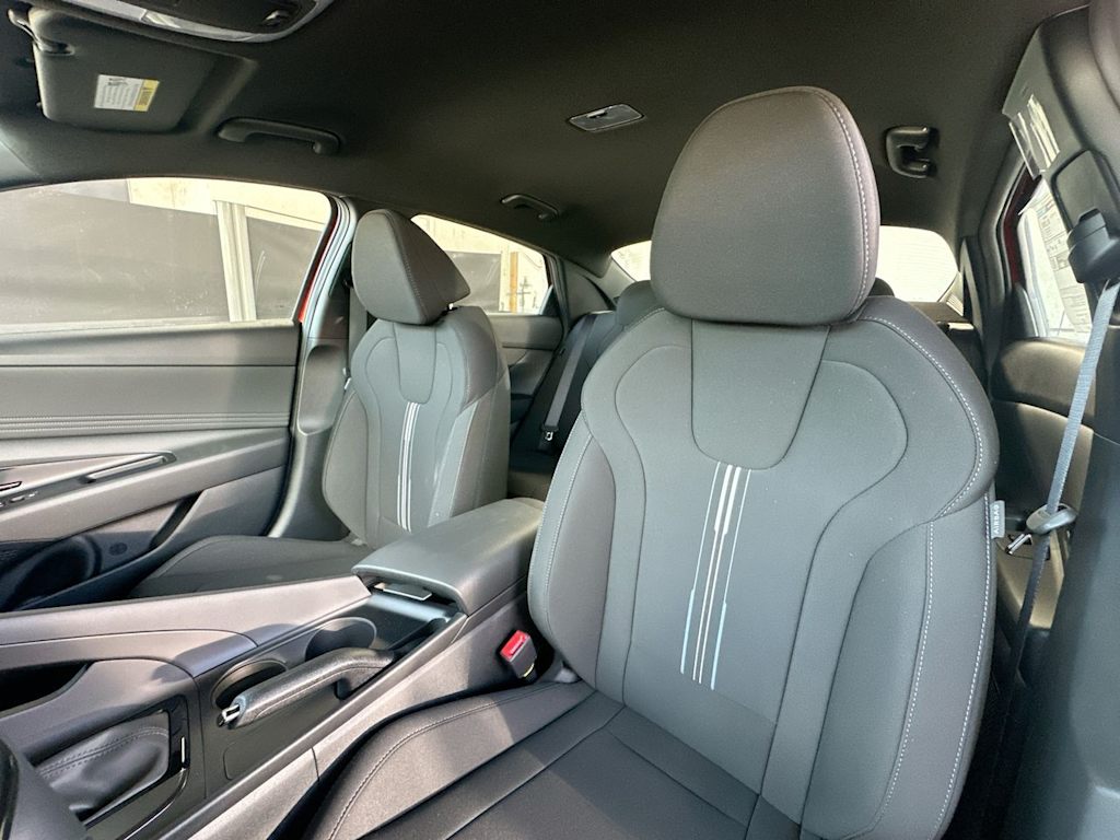 Thumbnail: 2026 Hyundai Elantra - 10