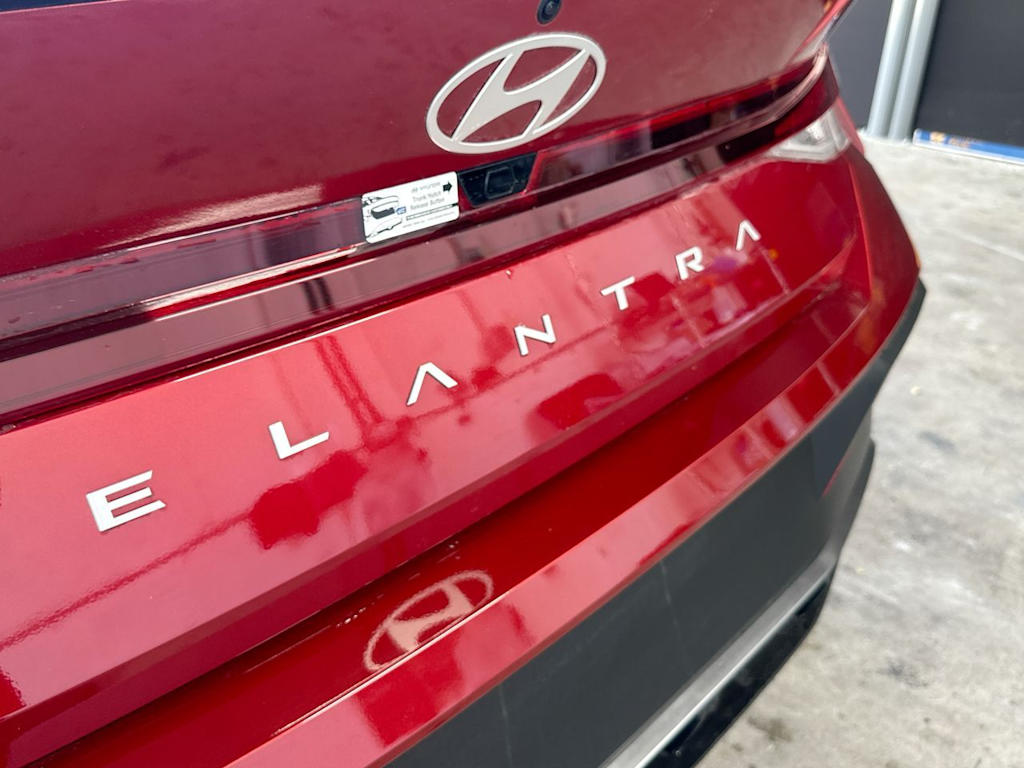 Thumbnail: 2026 Hyundai Elantra - 6