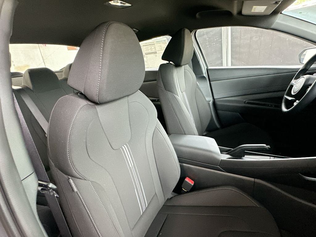 Thumbnail: 2026 Hyundai Elantra - 29