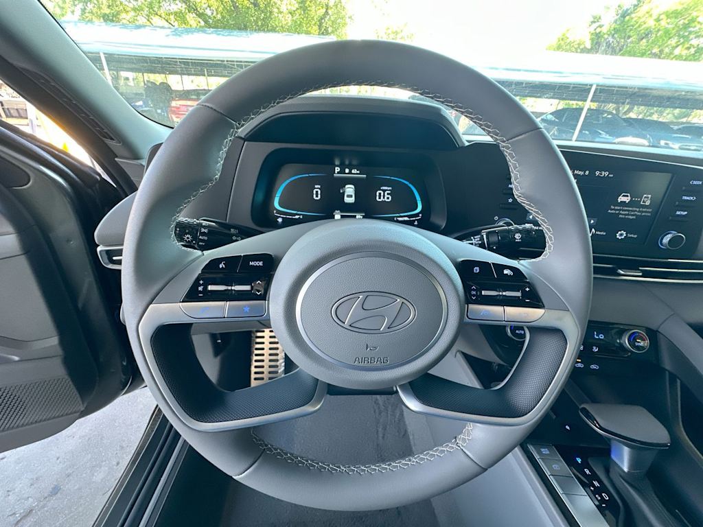 Thumbnail: 2026 Hyundai Elantra - 9