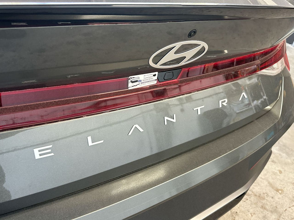 Thumbnail: 2026 Hyundai Elantra - 24