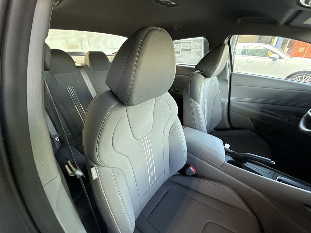 Thumbnail: 2026 Hyundai Elantra - 29