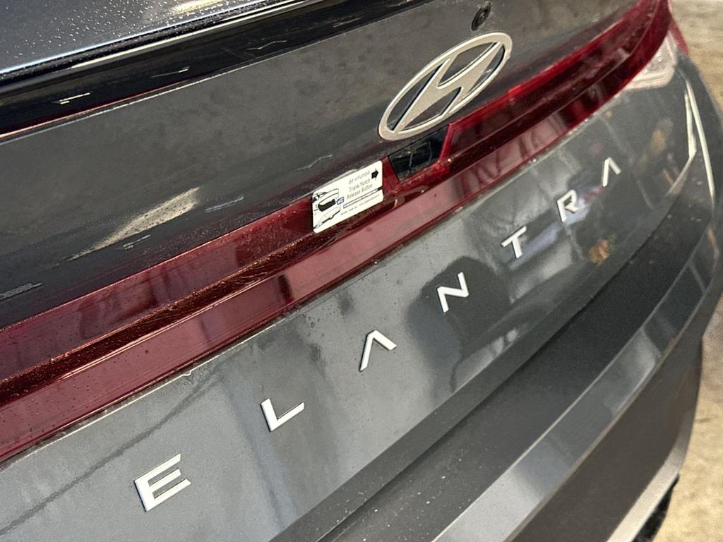 Thumbnail: 2026 Hyundai Elantra - 6