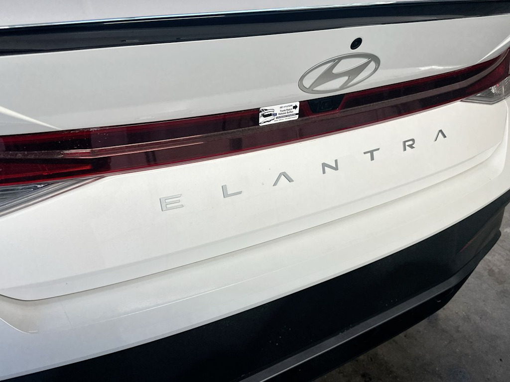 Thumbnail: 2026 Hyundai Elantra - 6