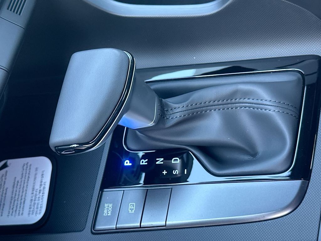 Thumbnail: 2026 Hyundai Elantra - 15