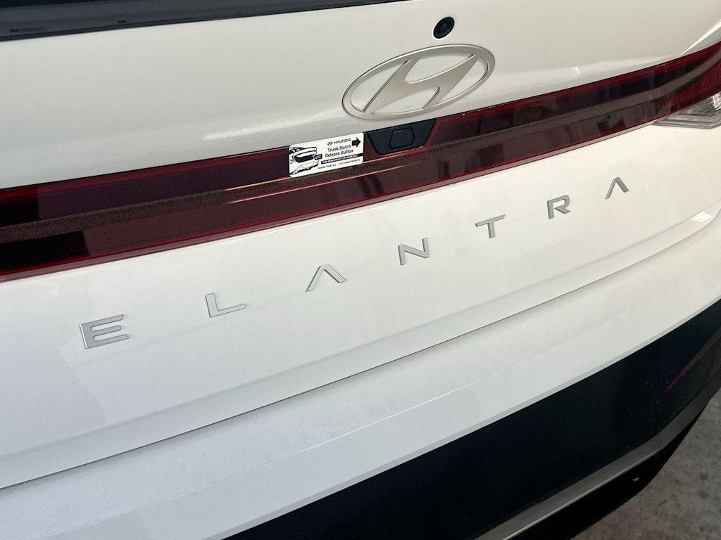 Thumbnail: 2026 Hyundai Elantra - 7