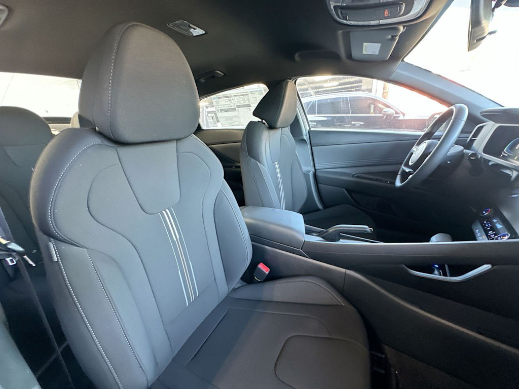 Thumbnail: 2026 Hyundai Elantra - 12