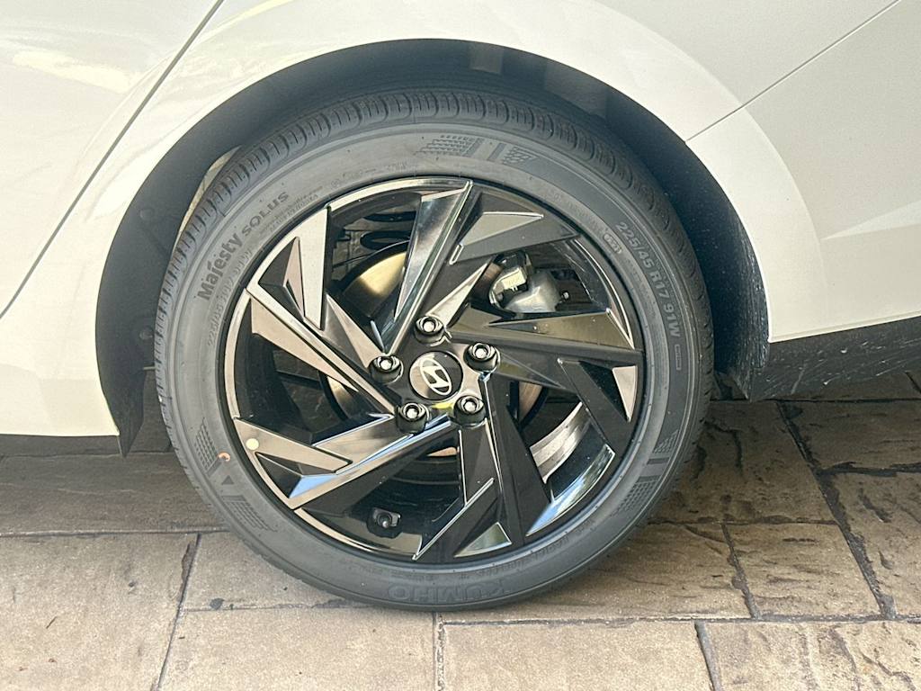 Thumbnail: 2026 Hyundai Elantra - 7