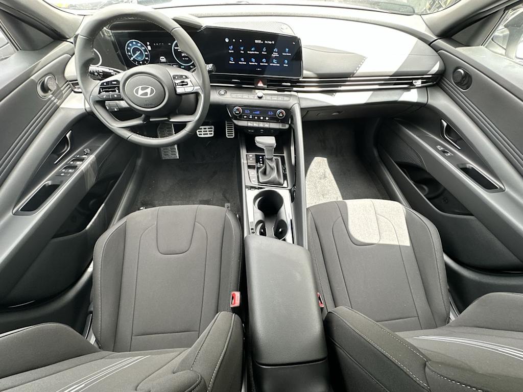 Thumbnail: 2025 Hyundai Elantra - 13