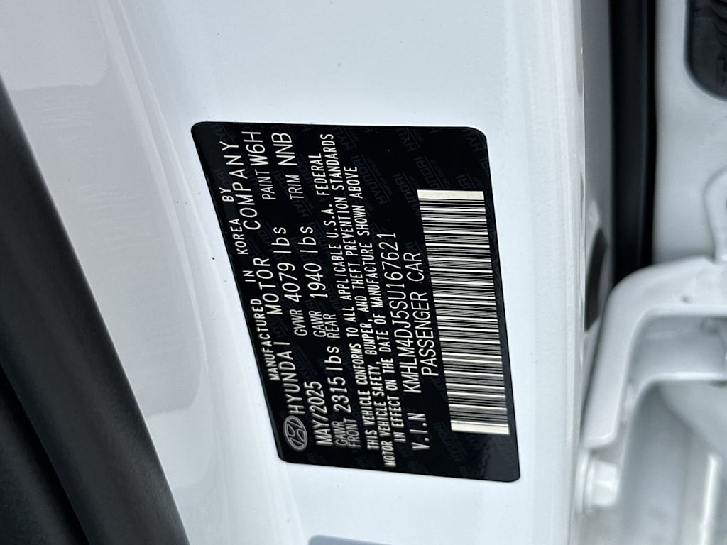 Thumbnail: 2025 Hyundai Elantra - 18