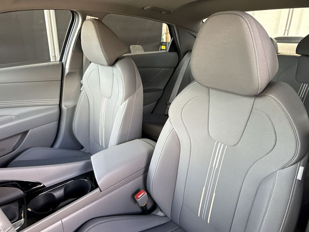 Thumbnail: 2026 Hyundai Elantra - 11