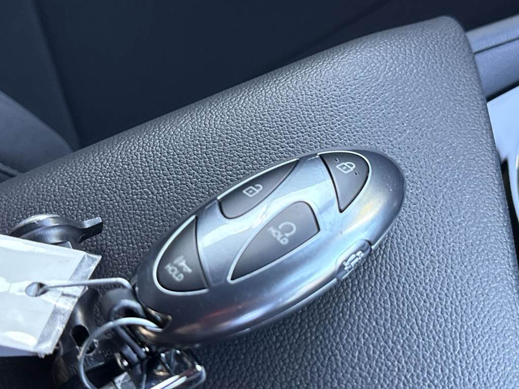 Thumbnail: 2026 Hyundai Elantra - 18