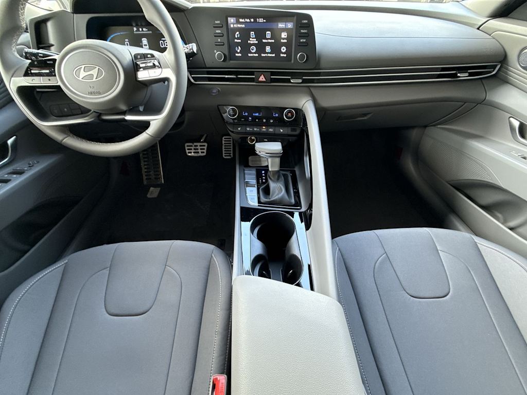 Thumbnail: 2026 Hyundai Elantra - 13