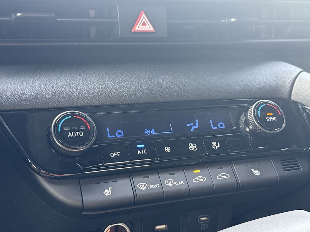 Thumbnail: 2026 Hyundai Elantra - 25