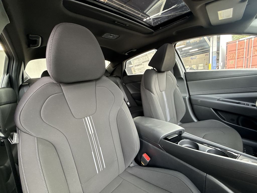 Thumbnail: 2026 Hyundai Elantra - 28