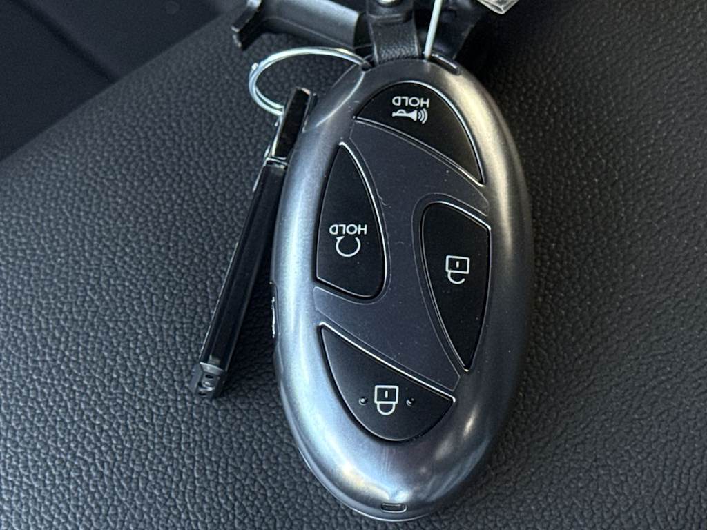 Thumbnail: 2026 Hyundai Elantra - 17