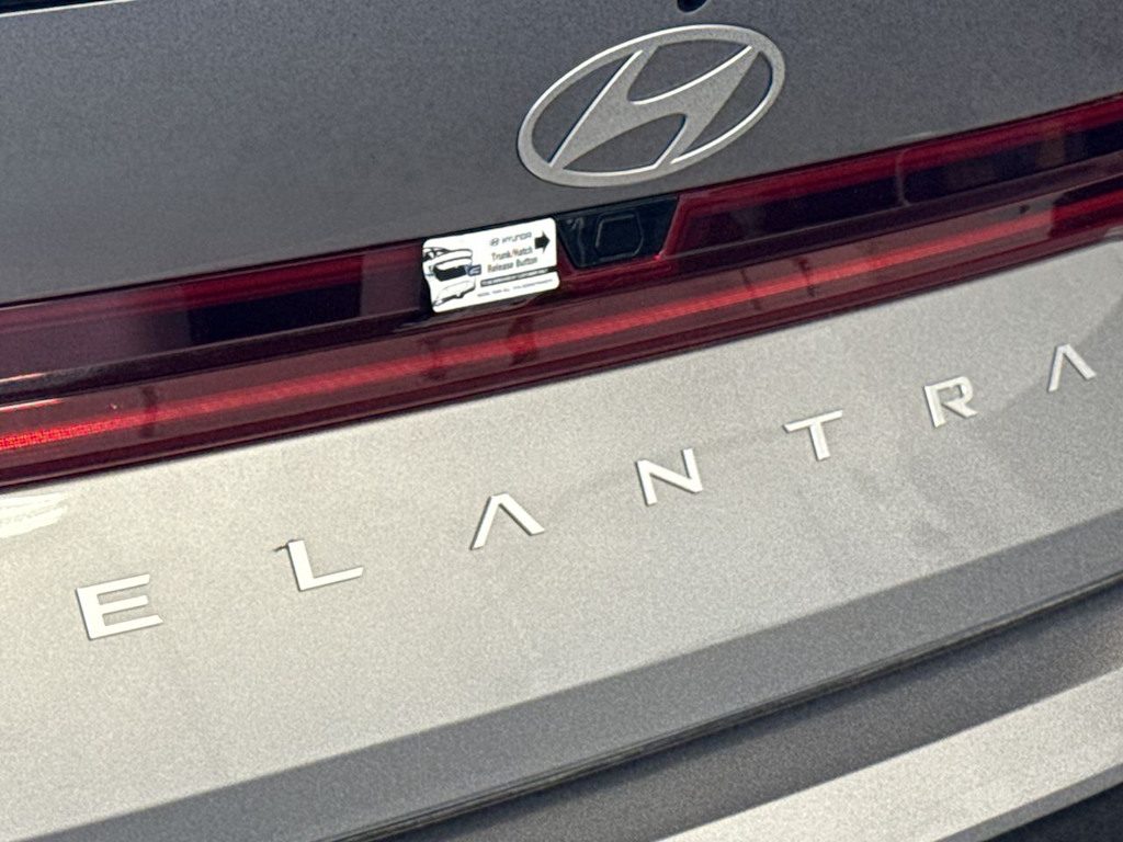 Thumbnail: 2026 Hyundai Elantra - 6