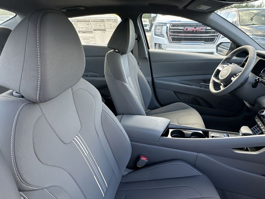 Thumbnail: 2026 Hyundai Elantra - 28