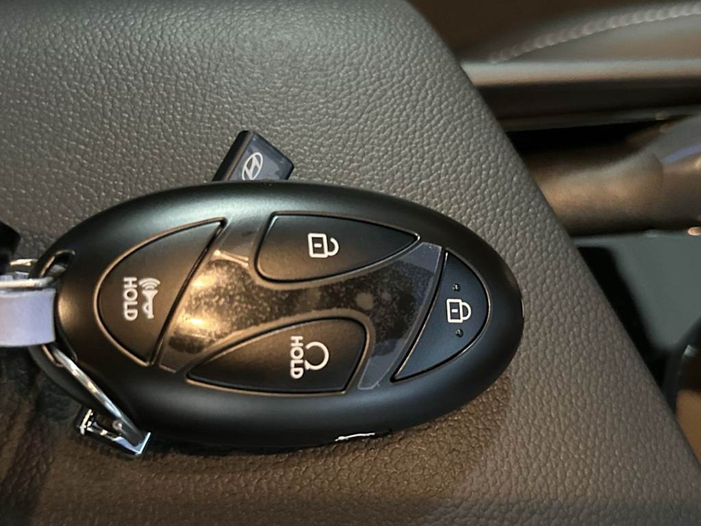 Thumbnail: 2025 Hyundai Elantra - 16