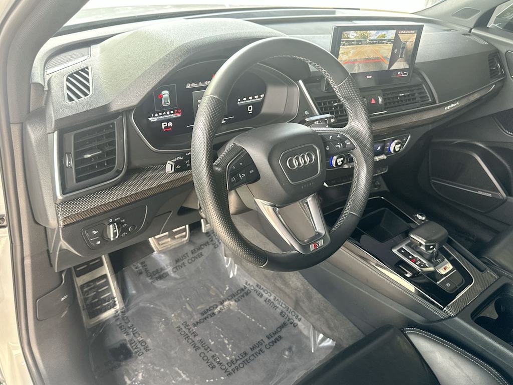 Thumbnail: 2023 Audi SQ5 - 2