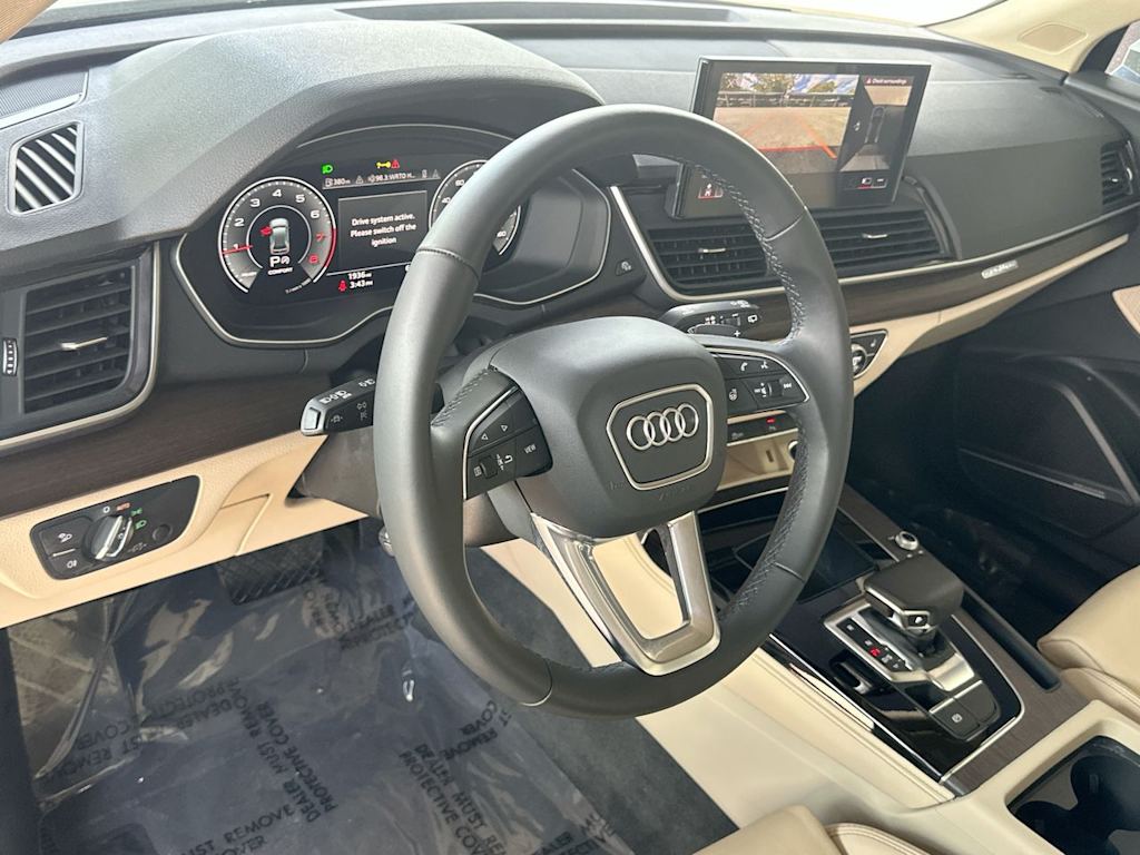 Thumbnail: 2025 Audi Q5 - 2