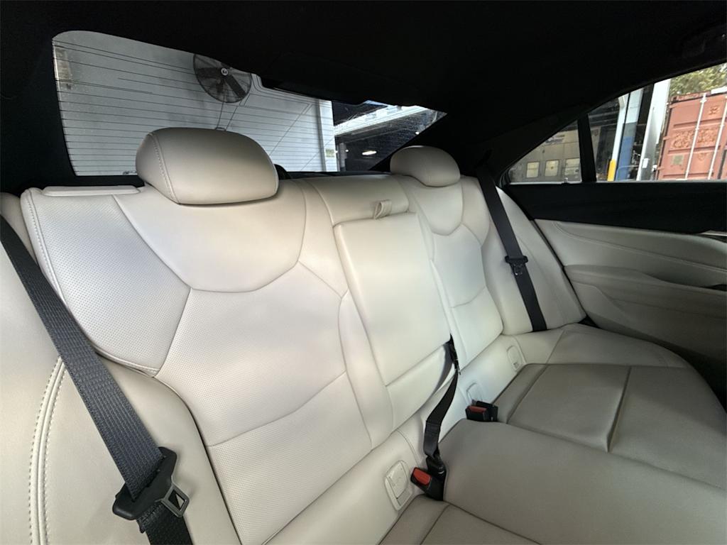 Thumbnail: 2022 Cadillac CT4 - 29