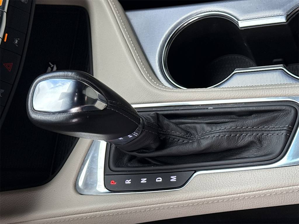 Thumbnail: 2022 Cadillac CT4 - 16